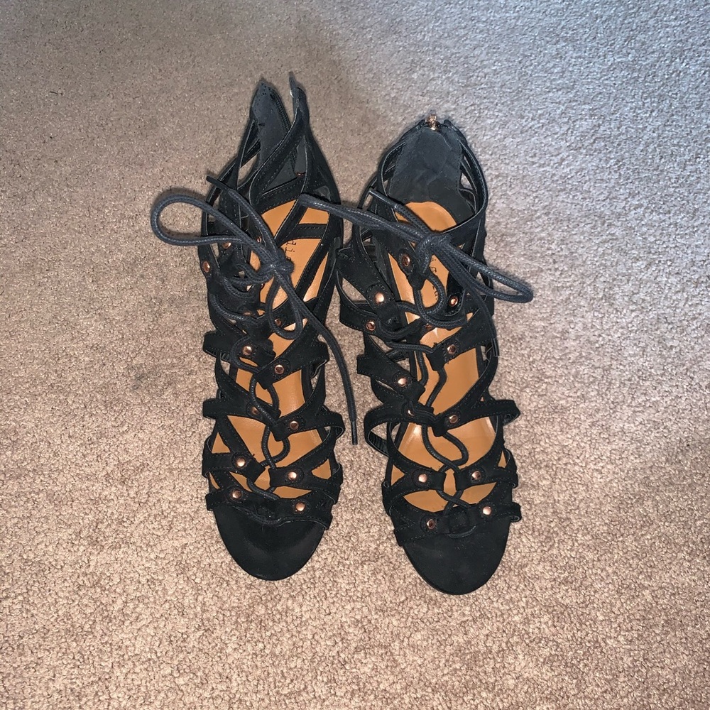 Black velvet heels